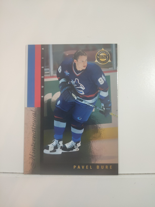 1997-98 Pinnacle MintCollection Minternational #6 Pavel Bure