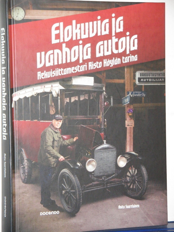 Anita Saarelainen : Elokuvia ja vanhoja autoja  Rekvisiitta-