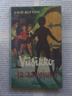 Enid Blyton - Viisikko ja aavejuna (sid.)