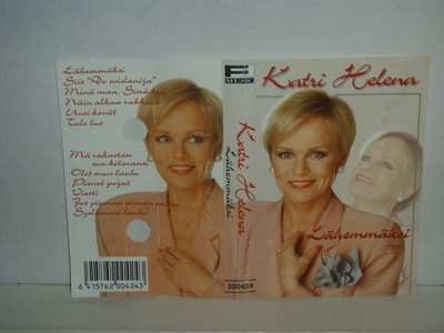 Katri Helena * Lähemmäksi
