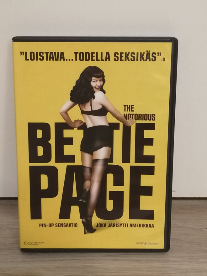 The Notorious Bettie Page (Suomi kannet)
