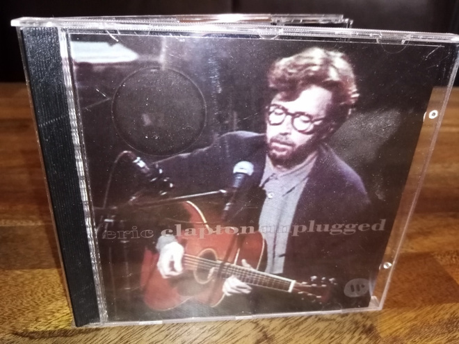 CD ERIC CLAPTON :  UNPLUGGED ( SIS POSTIKULU)