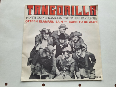 PENTTI OSKARI KANKAAN 7 SEINÄHULLUA VELJESTÄ 7 " ( DES 51 )