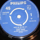 7" RONNIE CARROLL Roses Are Red - single 1962 vocal pop EX- - pikkukuva 1