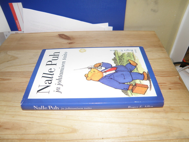 Roger E. Allen Nalle Puh ja johtamisen taito (sidottu)