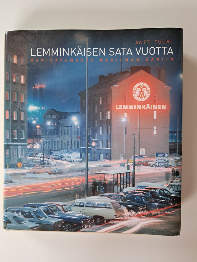 ANTTI TUURI: LEMMINKÄISEN SATA VUOTTA