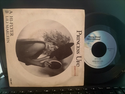PRINCESS UFO, Hi-flyer / Lili Marleen, 7'' -85 SIISTI & RARE