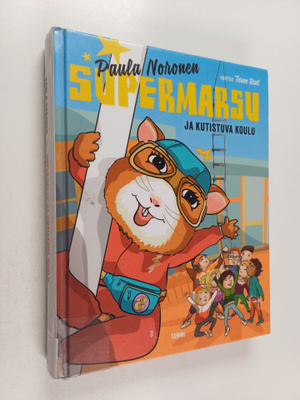 Paula Noronen : Supermarsu ja kutistuva koulu