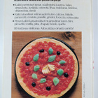 Vincenzo Buonassisi : Pizza : 280 aitoa ohjetta Italiasta - pikkukuva 2
