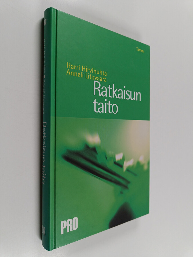 Anneli Litovaara ym. : Ratkaisun taito