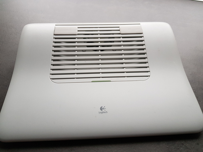 Logitech Cooling Pad N100 kannettavan tietokoneen jäähdytysa