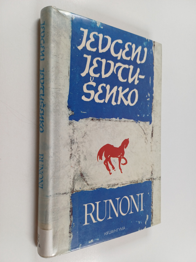 Jevgeni Jevtusenko : Runoni