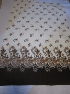 Vanha kangas kermanvärinen pohja 71 x 108 cm