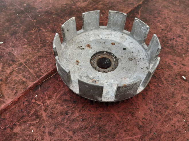 Honda MBX125 ensiöratas + kytkinkruunu