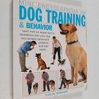 Colin Tennant : Mini encyclopedia of dog training and beh... - pikkukuva 1