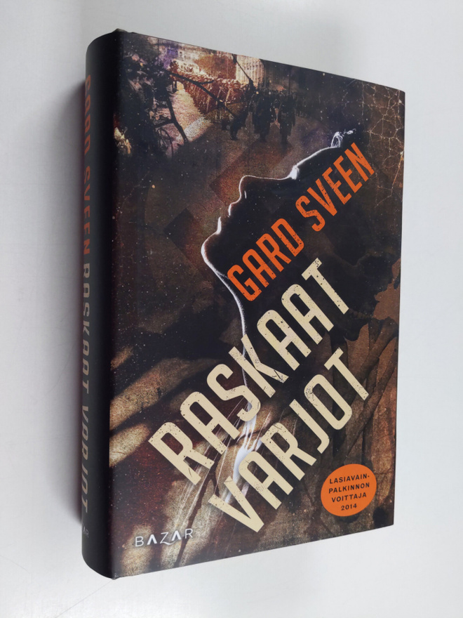 Gard Sveen : Raskaat varjot