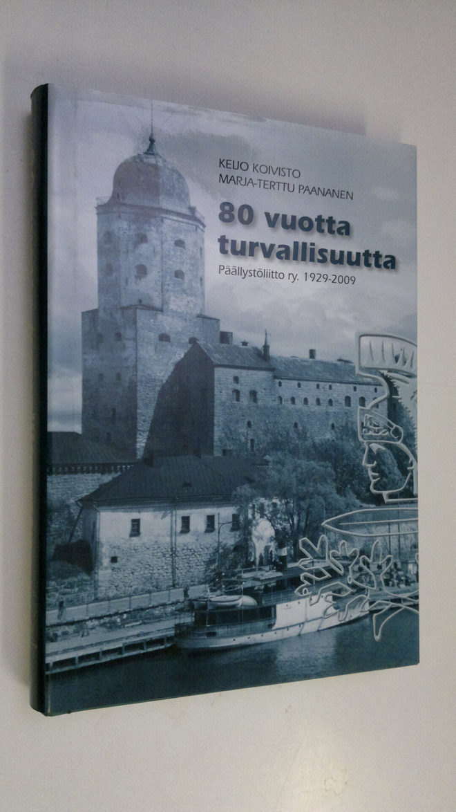 Keijo ym. Koivisto : 80 vuotta turvallisuutta : päällystö...