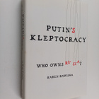 Karen Dawisha : Putin's kleptocracy : who owns Russia? - pikkukuva 1