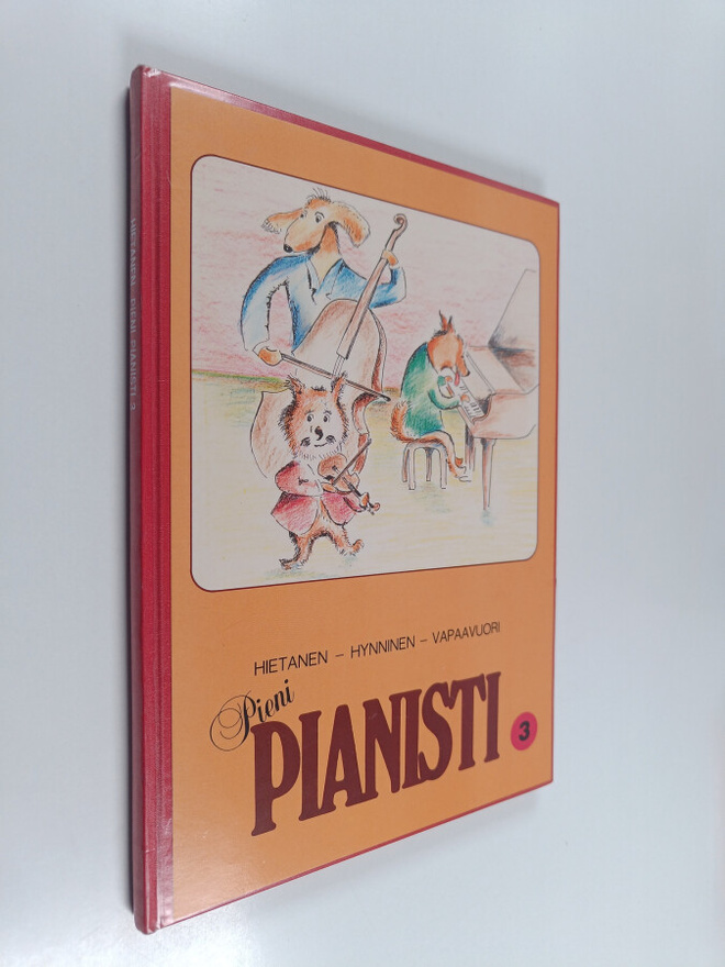 Tarja Hietanen : Pieni pianisti 3