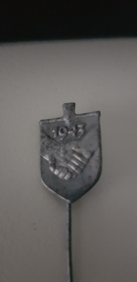 Nuorten talkoolapio -merkki - vuosi 1943