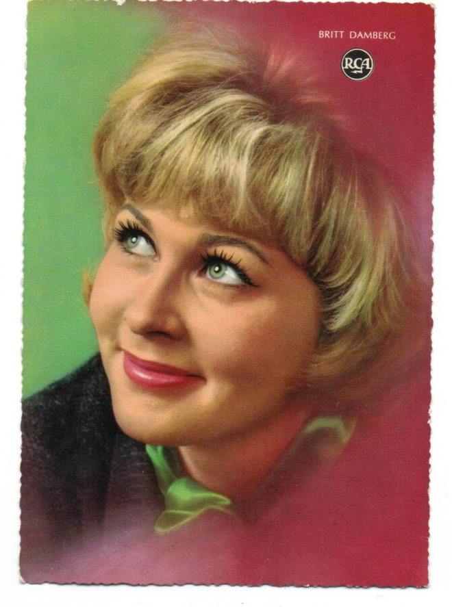 Vanha Postikortti  Laulajatar BRITT DAMBERG 1937-2019