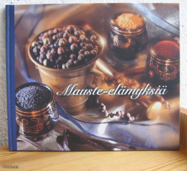 Mauste-elämyksiä, Gustav Paulig 2000. 108 s. Sid