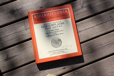 Tuija Laine Kirjahistoria johdatus vanhan kirjan tutkimuk H2