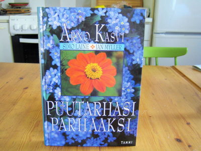 Myydään puutarha kirjoja 5 kpl