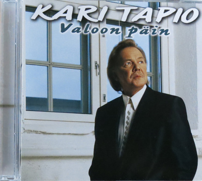 KARI TAPIO: Valoon päin_CD