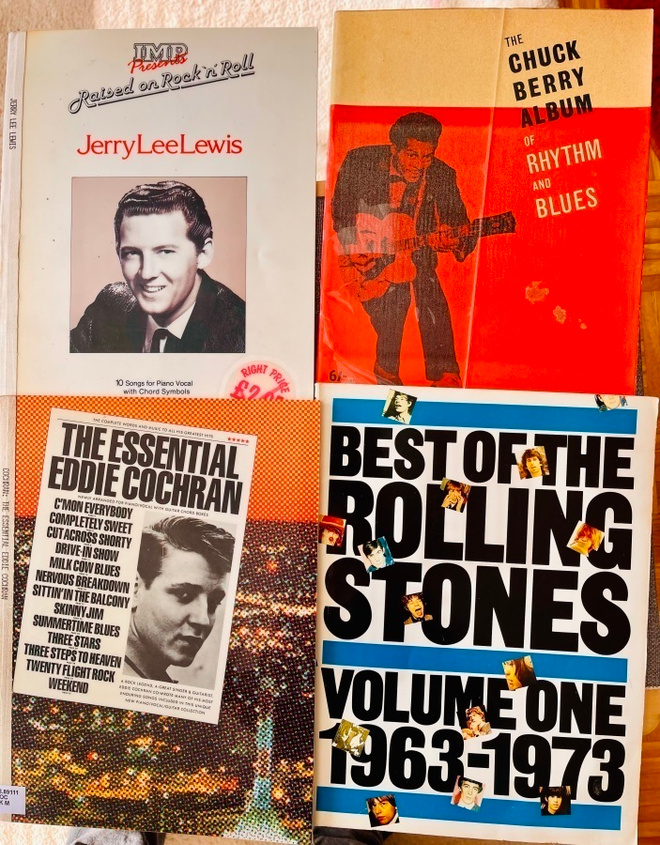NUOTTIKIRJOJA 4 x: Berry, Cochran, Lewis, The Rolling Stones