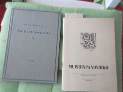 Sotilastopografia Aarne Rainesalo v.1934+ Sotil. Muist.vihko