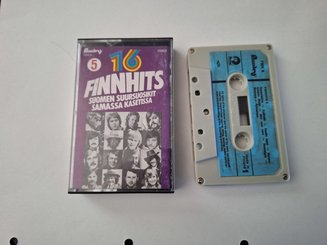 FINNHITS 5 - Irwin, Tapani Kansa, Frederik ym. c-kasetti
