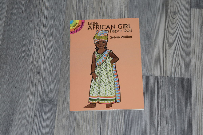 paperinukke little african girl