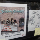 SUICIDAL TENDENCIES TAULU KOKO BÄNDIN NIMMAREILLA - pikkukuva 1