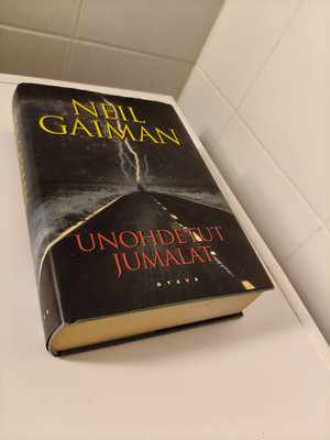 Neil Gaiman: Unohdetut jumalat