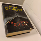 Neil Gaiman: Unohdetut jumalat - pikkukuva 1