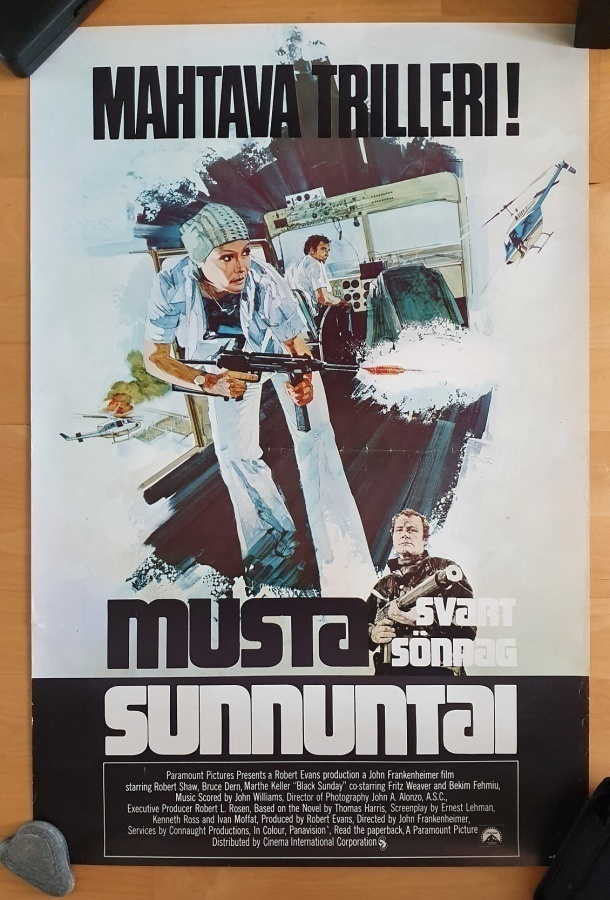 Musta sunnuntai – elokuvan juliste (41 x 61 cm)