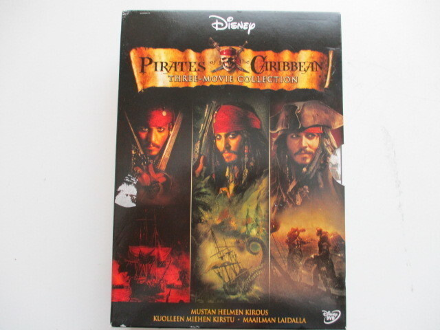 DVD PIRATES OF THE CARIBBEAN