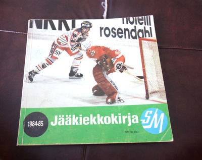 Jääkiekkokirja 1984–85 - Honkavaara, Aarne