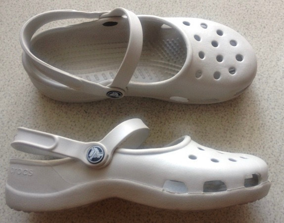CROCS JALKINEET, KOKO 37-38 (US 7)       *UUDET*