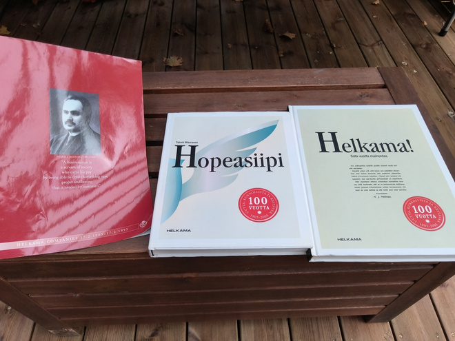 Helkama & Hopeasiipi sata vuotta mainontaa