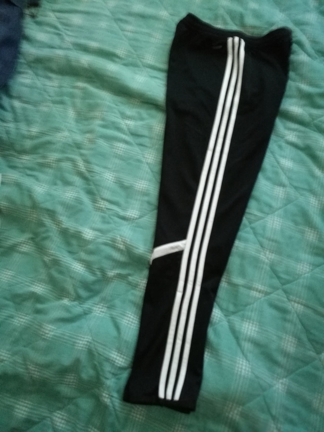 Adidas- verkkarit treenihousut 3 raitaa mustat 164 cm
