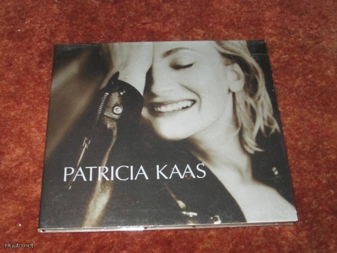 PATRICIA KAAS - MA LIBERTE CONTRE LA TIENNE CD SINGLE