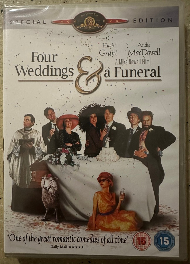 [DVD] FOUR WEDDINGS & A FUNERAL