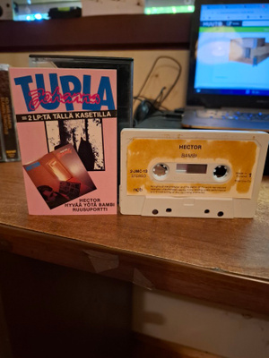 Hector - Bambi/Ruusuportti Tuplakasetti