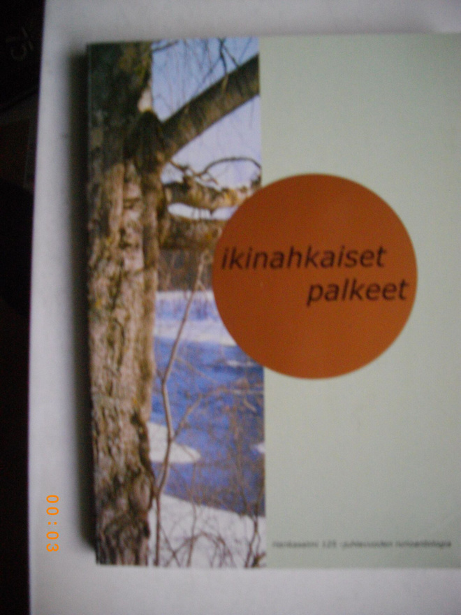 Ikinahkaiset palkeet (runoja9