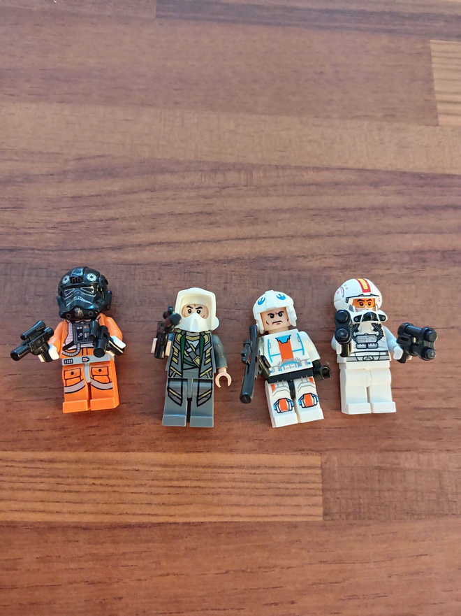 Star wars mini figuureita.