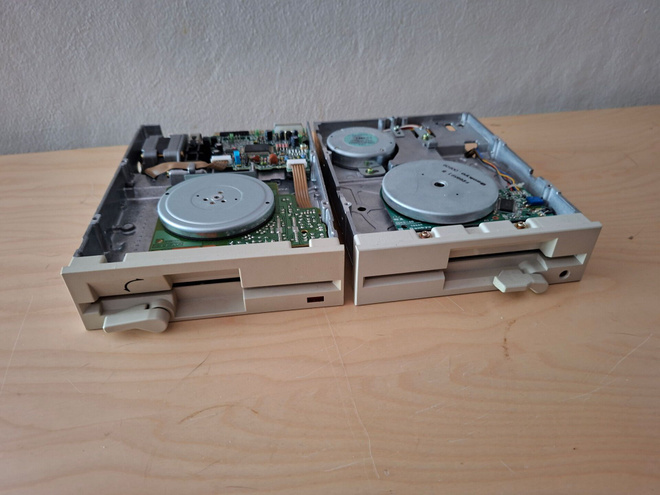 2kpl 5.25" Lerppuasemat