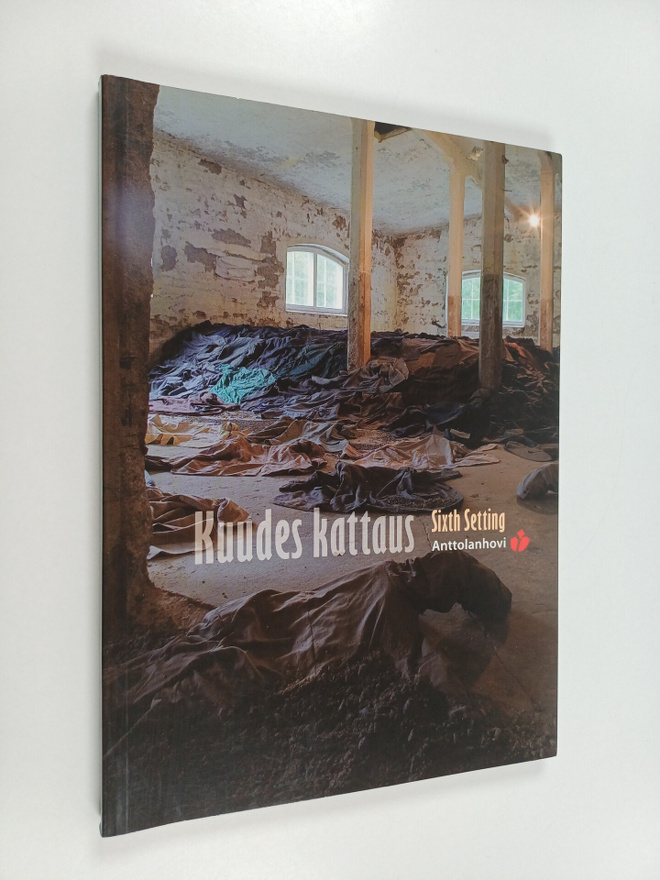 Kuudes kattaus = Sixth setting