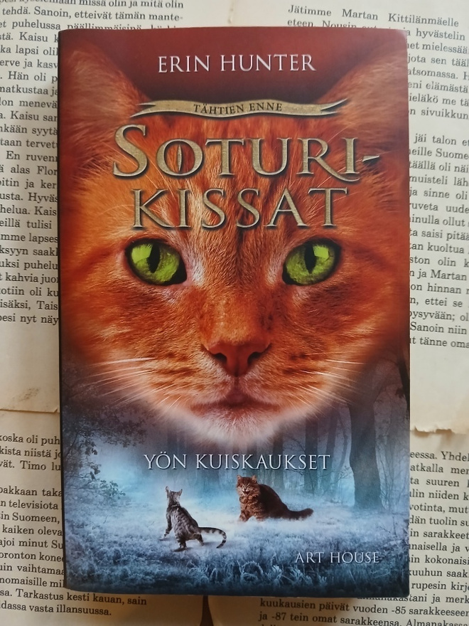 Erin Hunter - Soturikissat • Yön kuiskaukset (pokkari)